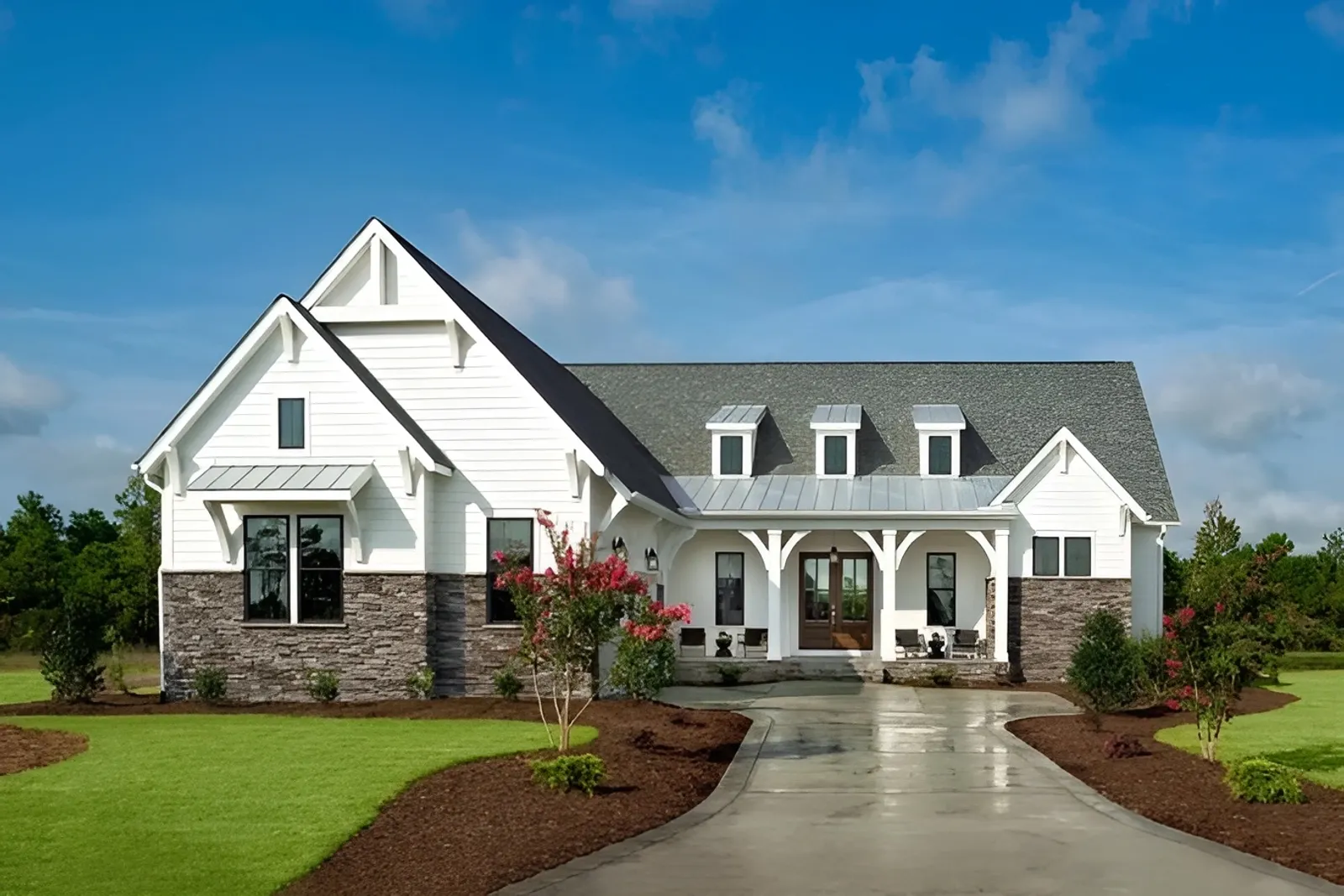 Custom concrete driveway for central Florida home